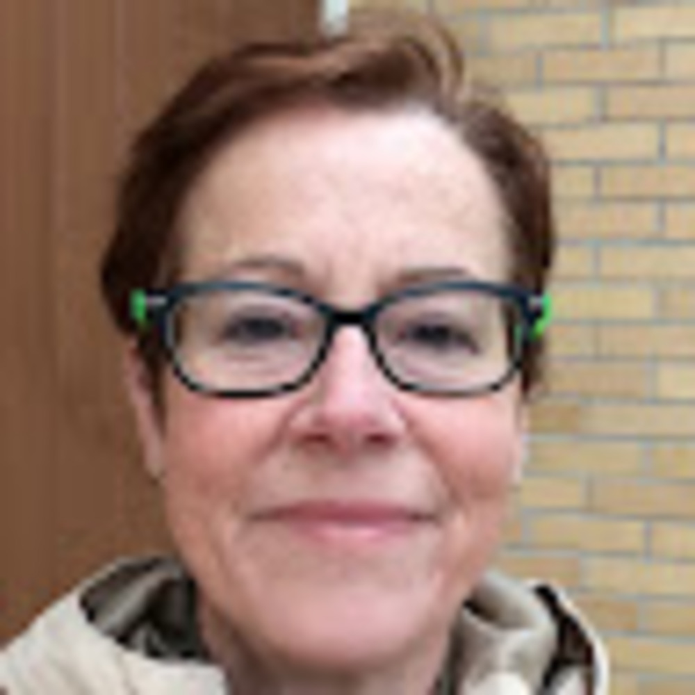 Meet your Posher, Lisa